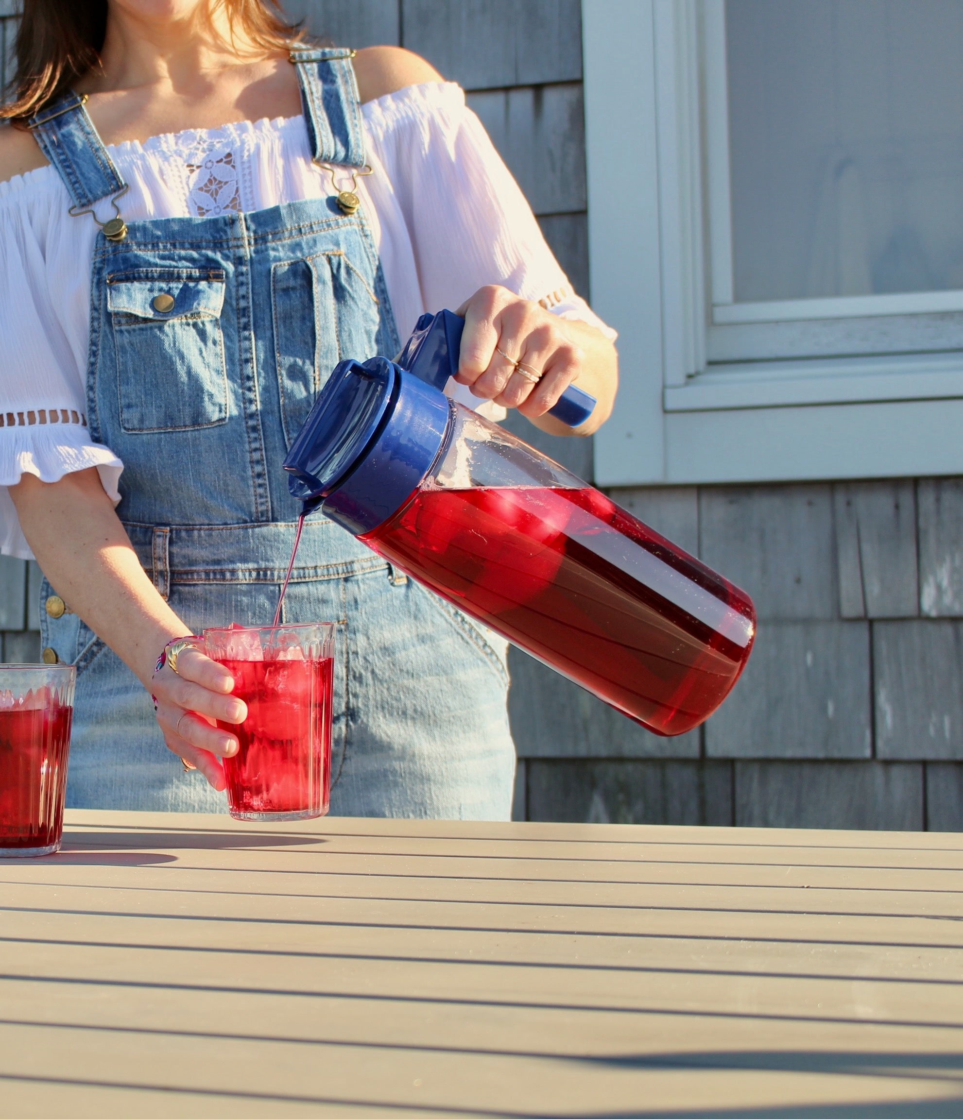 Recipe: Rose Hibiscus Cold Brew Herbal Tea