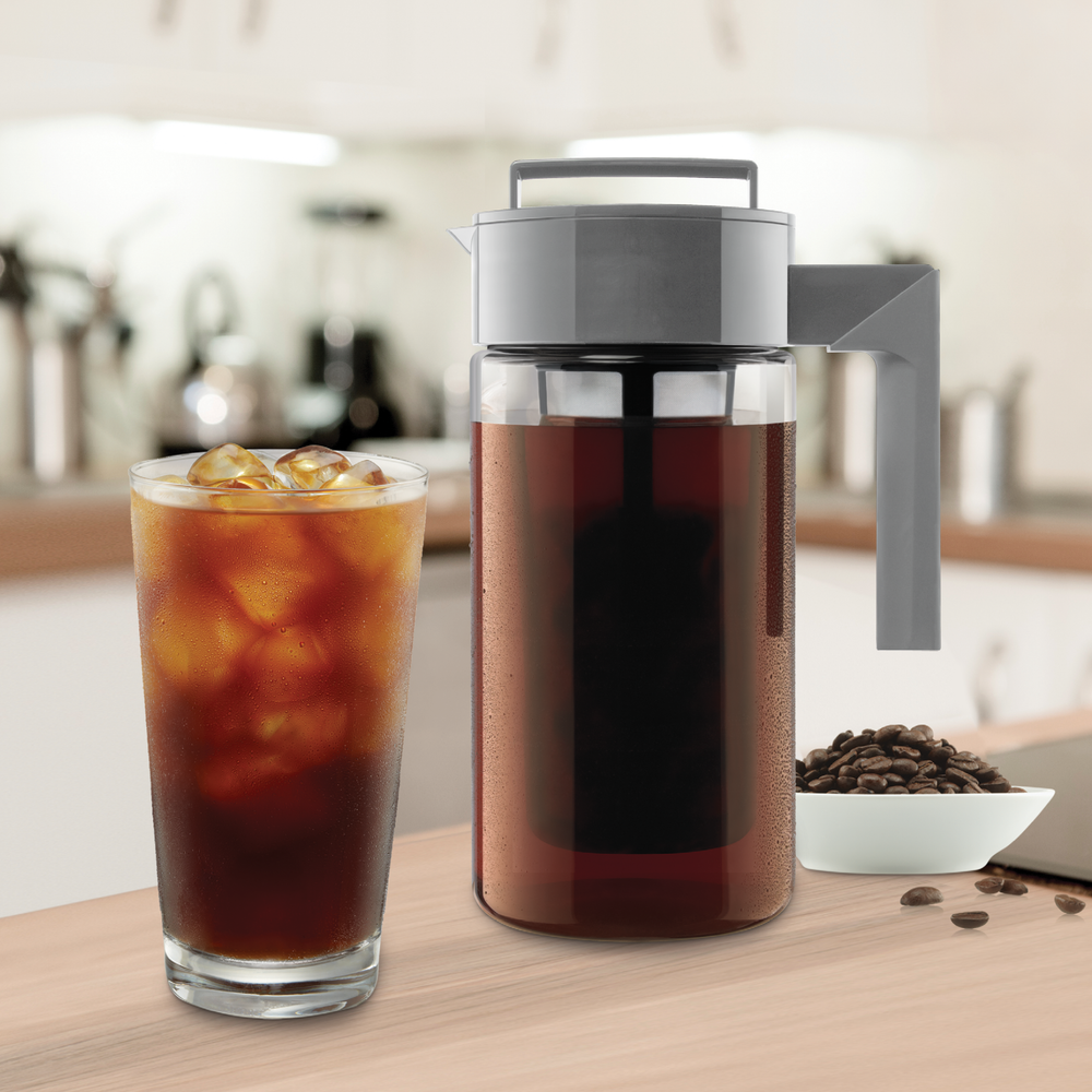Takeya Patented Deluxe Grey Lid Pitcher Cold Brew Coffee Maker, 1 qt, Stone  & Patented Deluxe Cold Brew Coffee Maker with Black Lid Pitcher, 1 qt