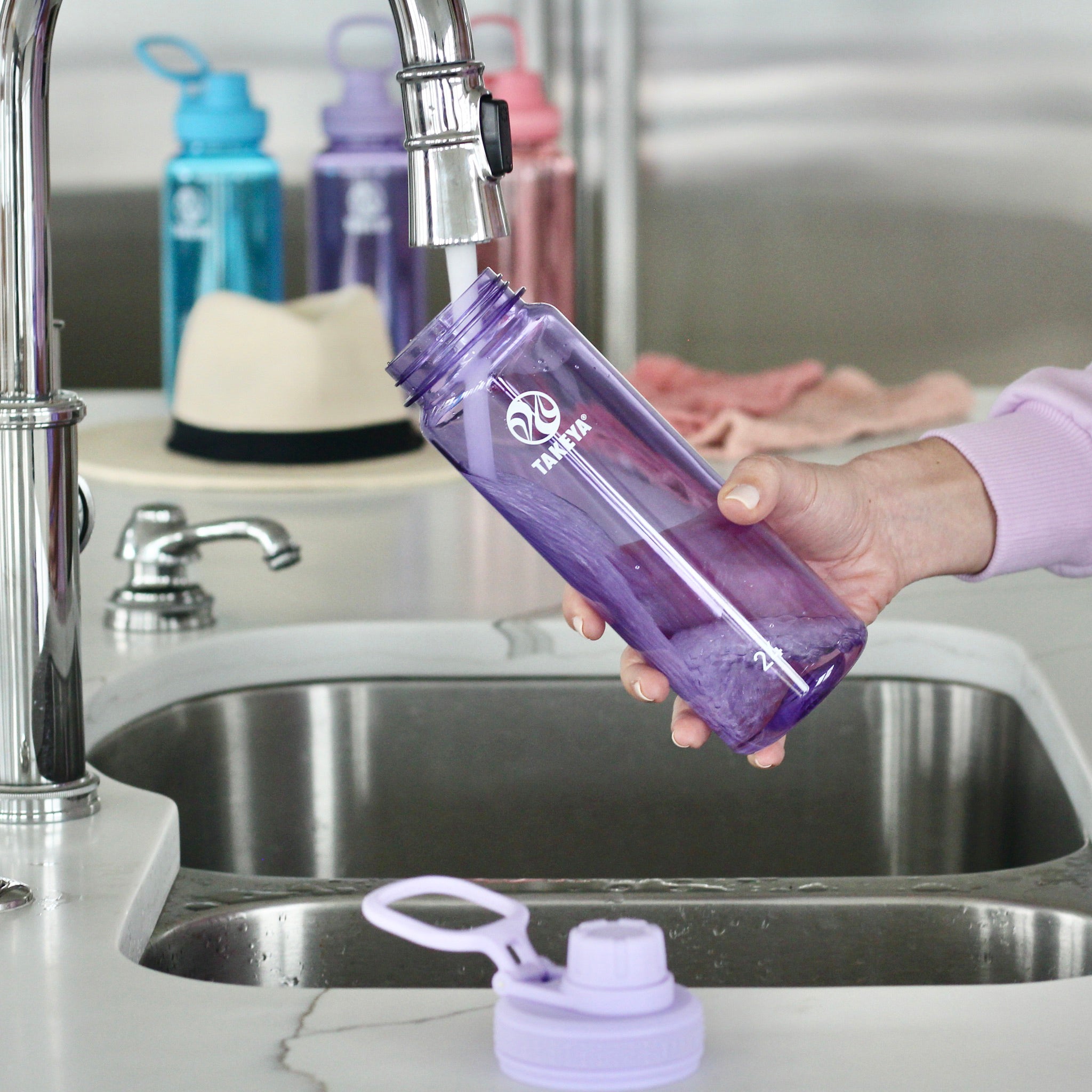 Tritan Water Bottle With Spout Lid – Takeya USA